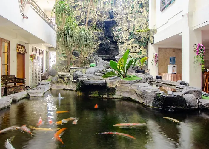 OYO 1683 Hotel Musafira Syariah