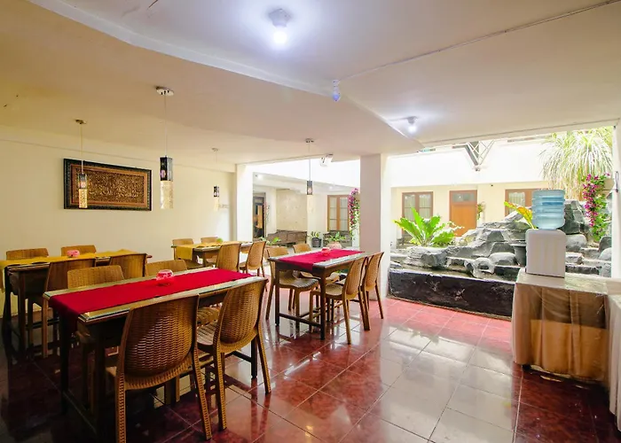 OYO 1683 Hotel Musafira Syariah